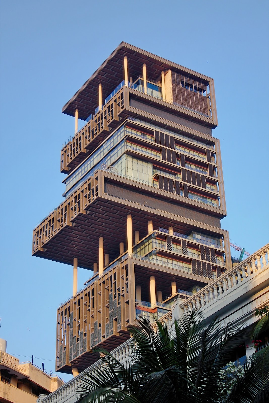 antilia most expensive house in mumbai