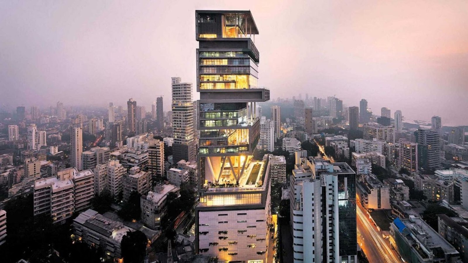 Antilia belongs to one of the top 10 most expensive houses in India.
